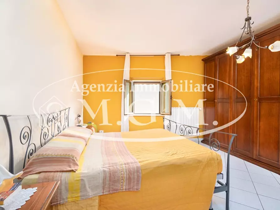 Immagine 32 di Porzione di casa in vendita  a Bientina