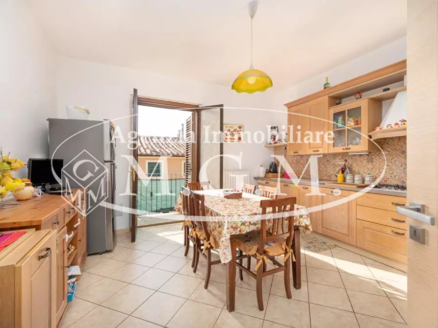 Immagine 19 di Porzione di casa in vendita  a Bientina