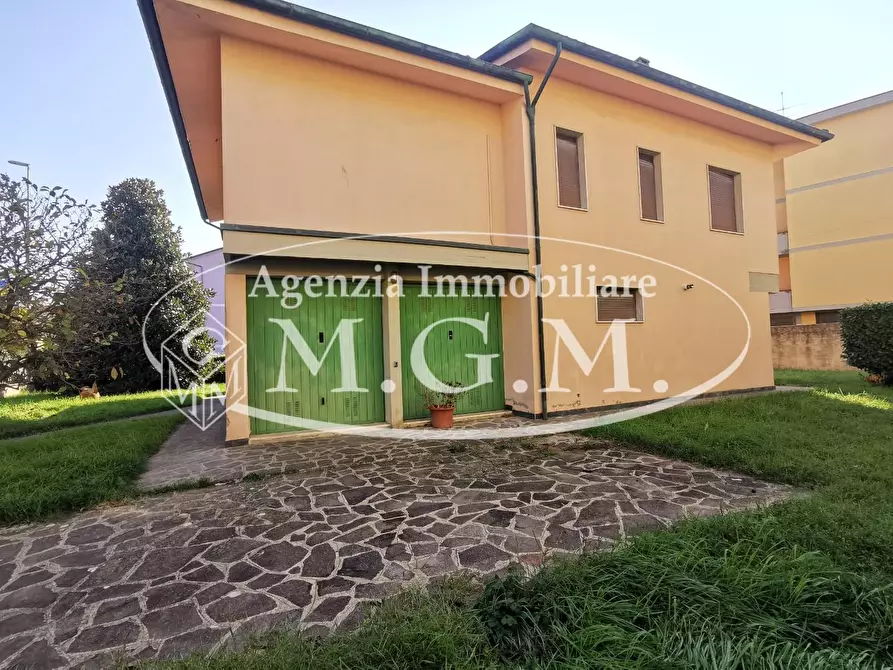 Immagine 30 di Casa indipendente in vendita  a Castelfranco Di Sotto