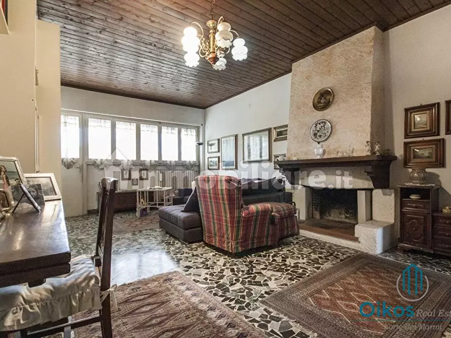 Immagine 4 di Appartamento in vendita  a Forte Dei Marmi