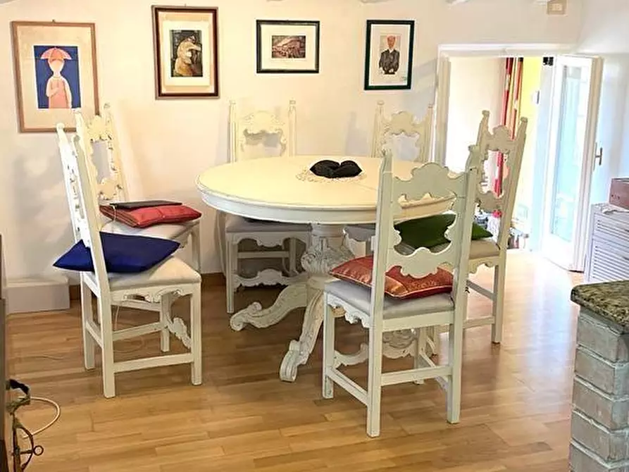 Immagine 6 di Mansarda in vendita  a Forte Dei Marmi