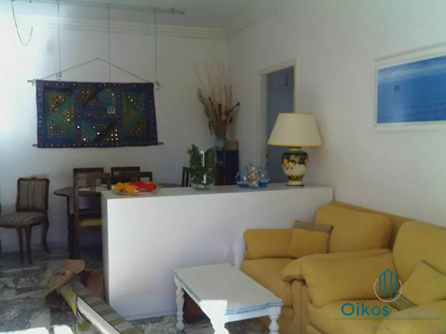 Immagine 2 di Appartamento in vendita  a Forte Dei Marmi