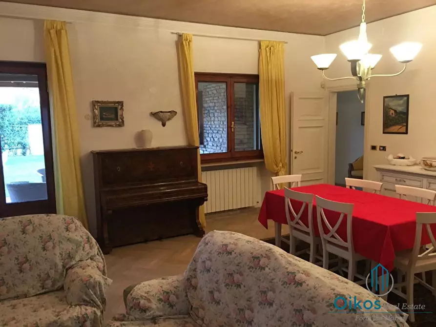 Immagine 4 di Appartamento in affitto  a Forte Dei Marmi