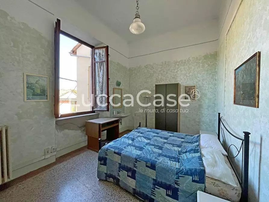 Immagine 16 di Casa indipendente in vendita  a Lucca