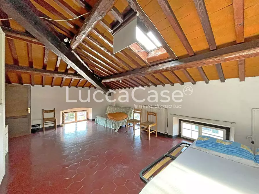 Immagine 34 di Casa indipendente in vendita  a Lucca