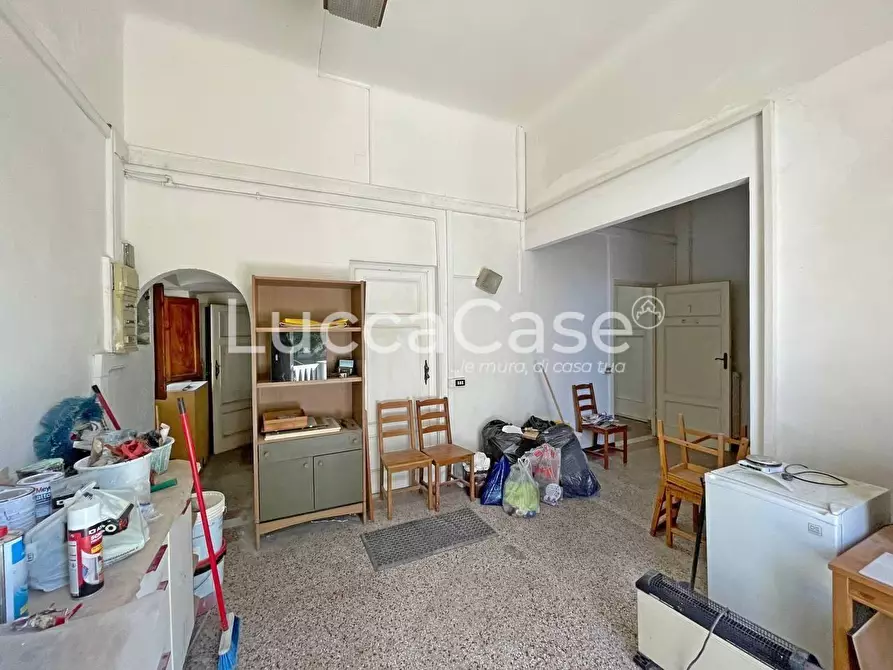 Immagine 6 di Casa indipendente in vendita  a Lucca