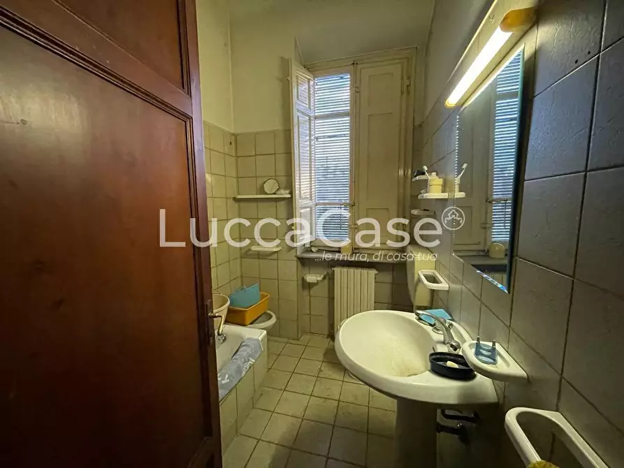 Immagine 5 di Terratetto in vendita  a Lucca