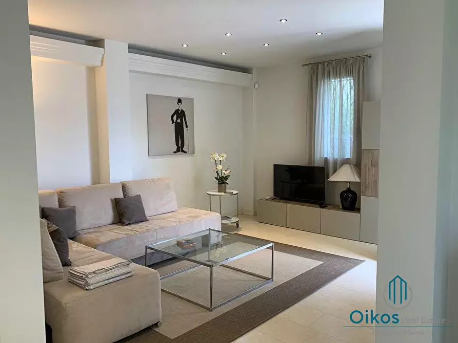 Immagine 5 di Villa in affitto  a Forte Dei Marmi