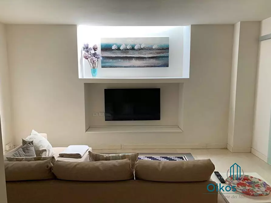 Immagine 8 di Villa in affitto  a Forte Dei Marmi