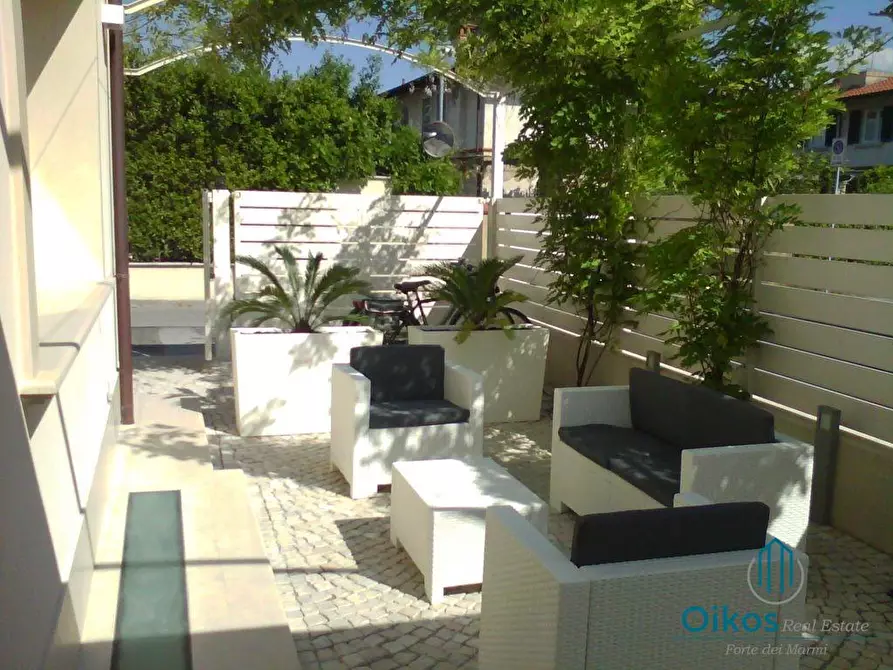 Immagine 25 di Villa in affitto  a Forte Dei Marmi