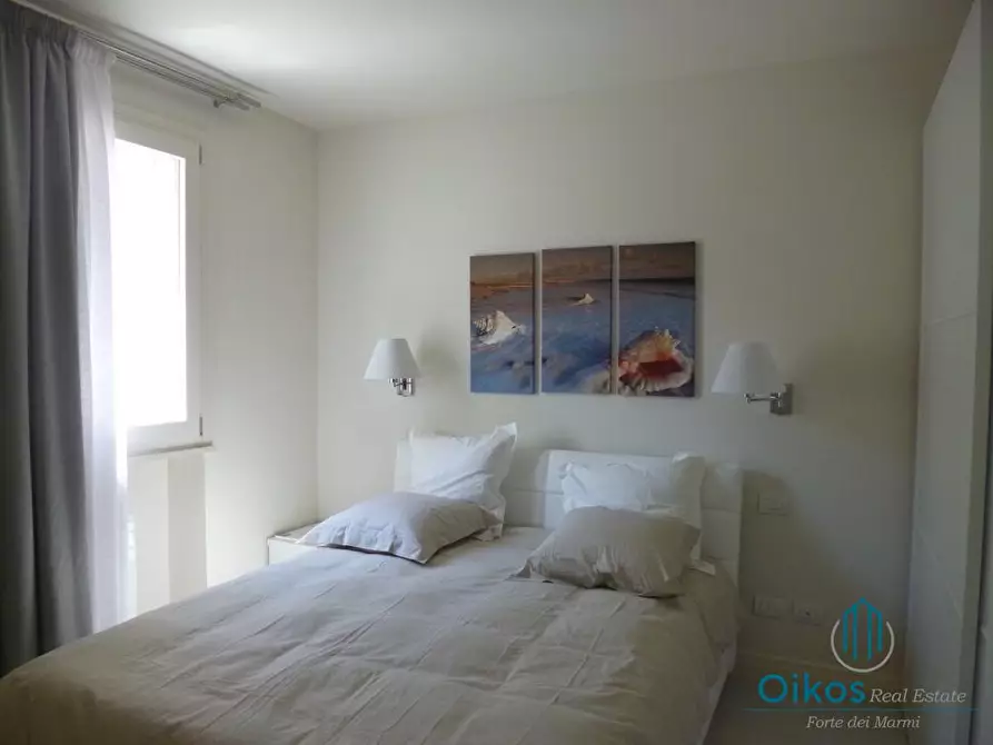 Immagine 12 di Casa bifamiliare in affitto  a Forte Dei Marmi