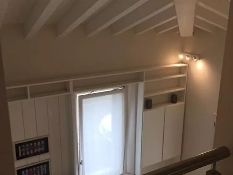 Immagine 10 di Casa bifamiliare in affitto  a Forte Dei Marmi