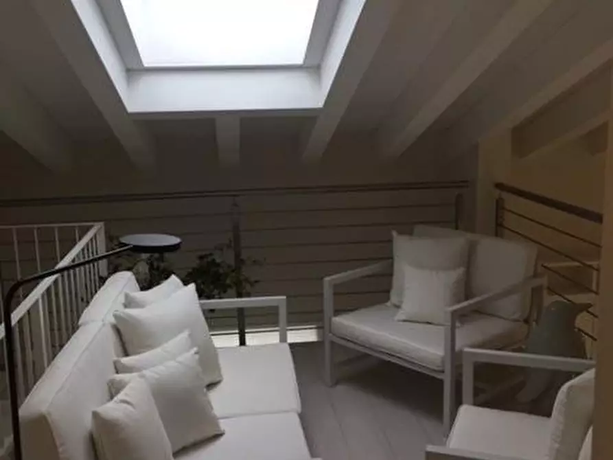 Immagine 9 di Casa bifamiliare in affitto  a Forte Dei Marmi