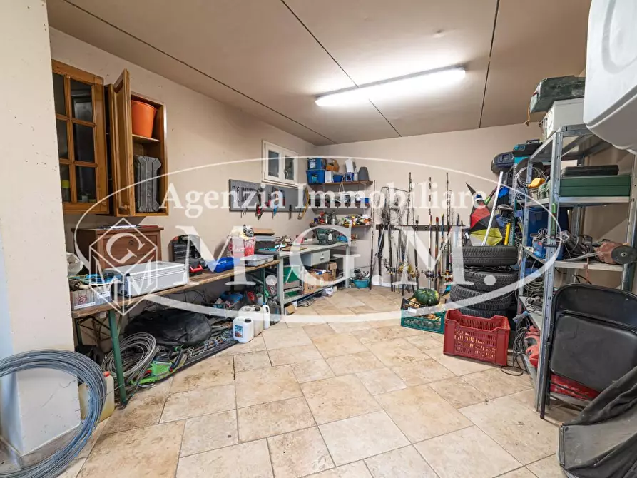 Immagine 40 di Villa in vendita  a Santa Maria A Monte