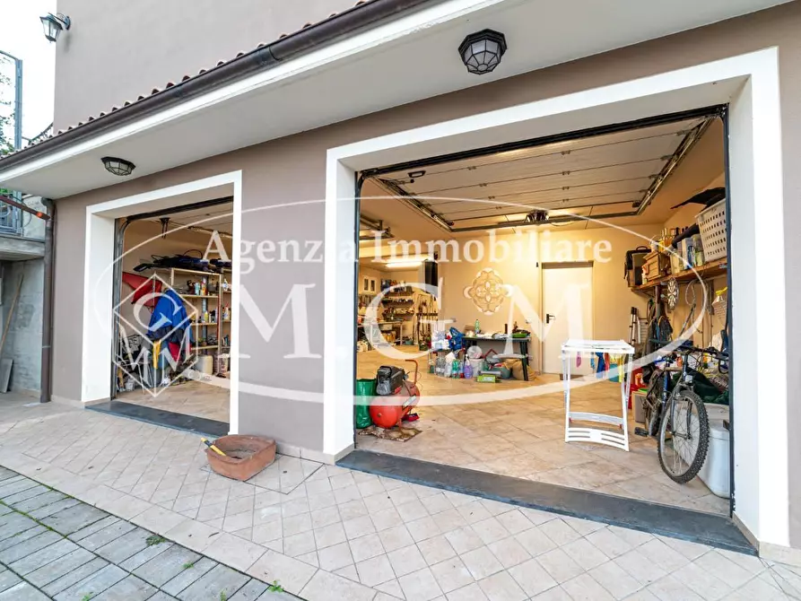 Immagine 41 di Villa in vendita  a Santa Maria A Monte