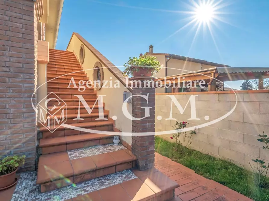 Immagine 7 di Porzione di casa in vendita  a Bientina