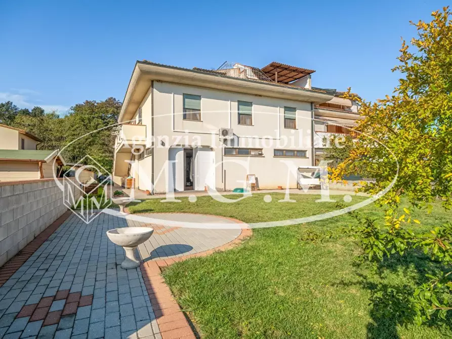 Immagine 62 di Porzione di casa in vendita  a Bientina