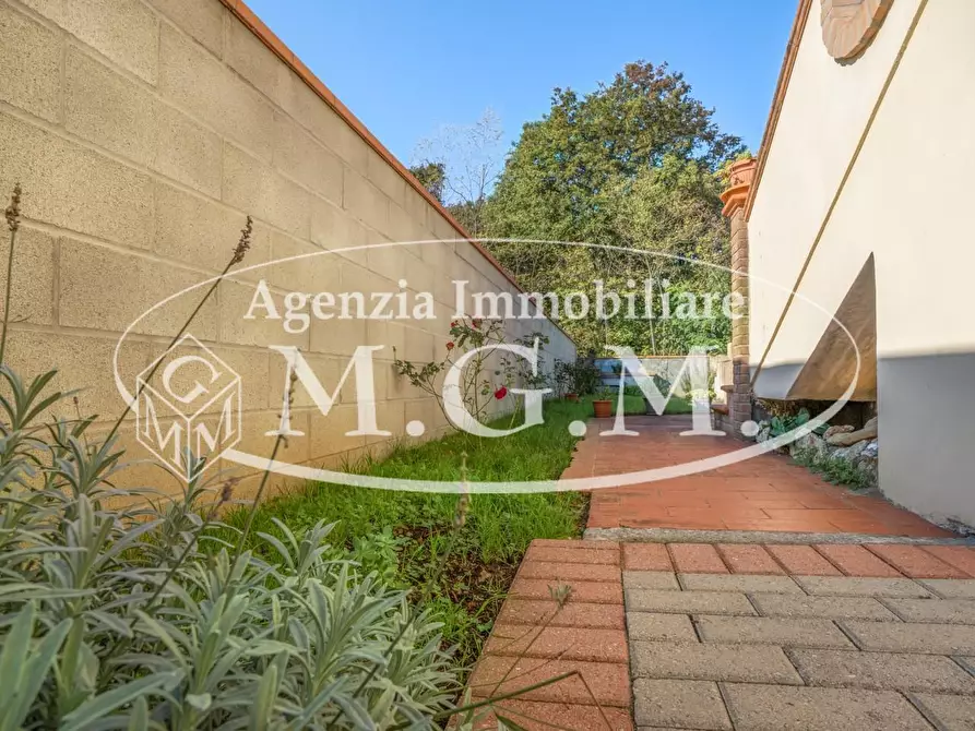 Immagine 63 di Porzione di casa in vendita  a Bientina