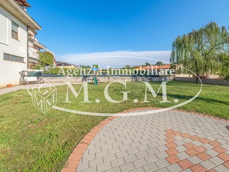 Immagine 58 di Porzione di casa in vendita  a Bientina