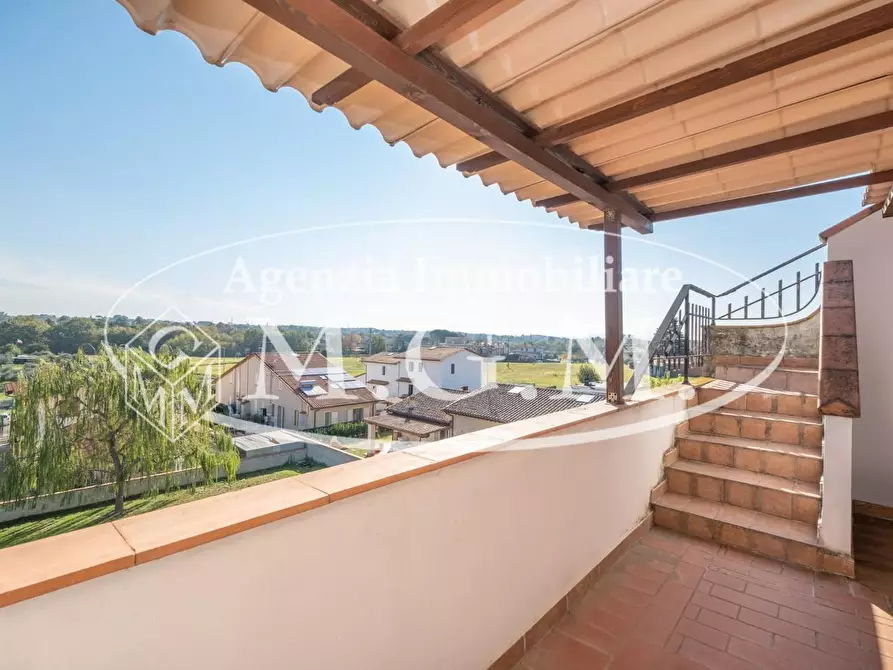 Immagine 47 di Porzione di casa in vendita  a Bientina