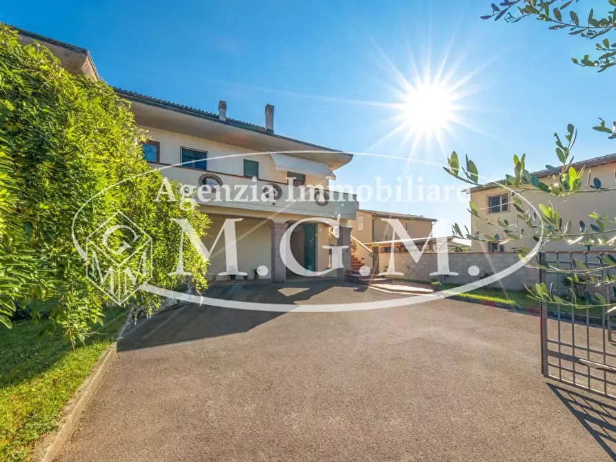 Immagine 5 di Porzione di casa in vendita  a Bientina