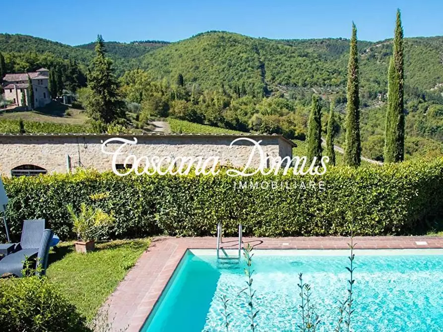 Immagine 38 di Casa colonica in vendita  a Castellina In Chianti