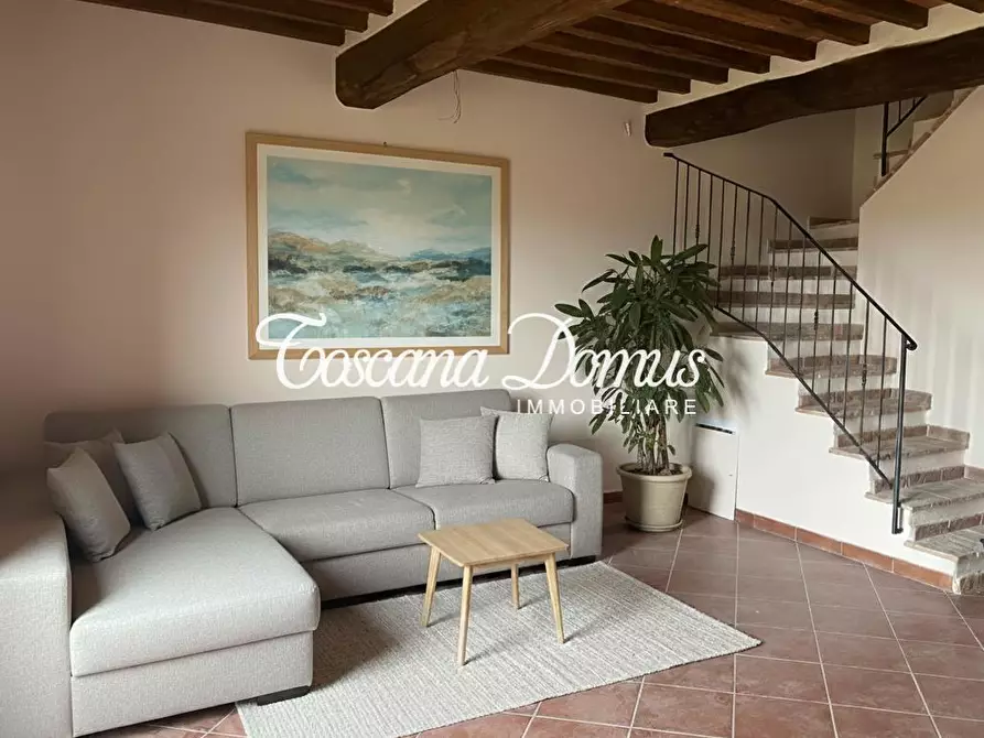 Immagine 1 di Porzione di casa in vendita  a Asciano