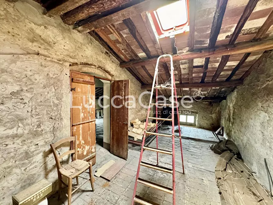 Immagine 28 di Terratetto in vendita  a Lucca