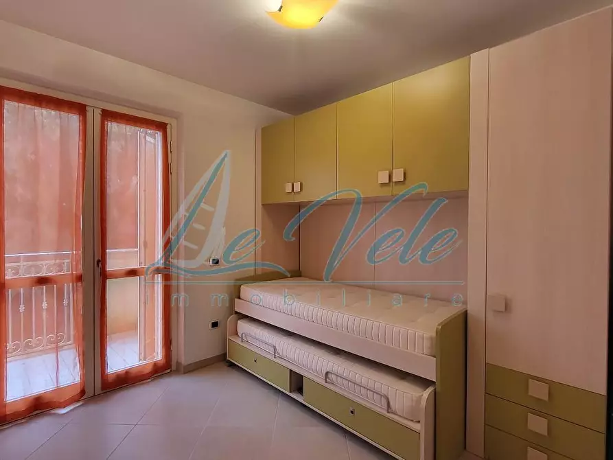 Immagine 7 di Appartamento in vendita  a Massa