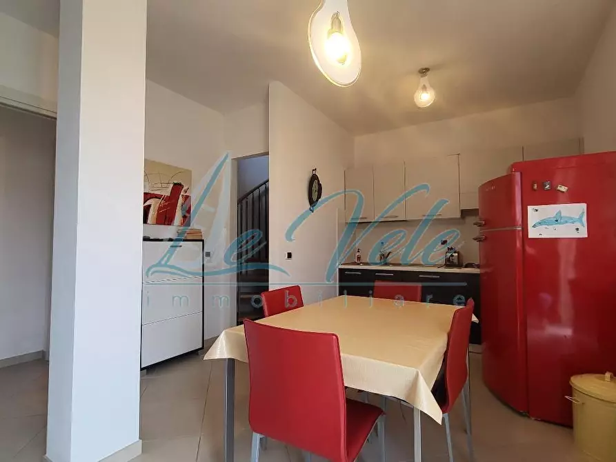 Immagine 12 di Appartamento in vendita  a Massa