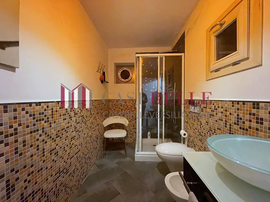 Immagine 72 di Villetta a schiera in vendita  a Massa