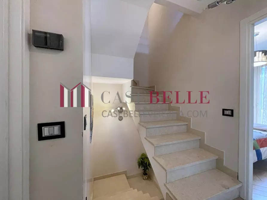 Immagine 32 di Villetta a schiera in vendita  a Massa