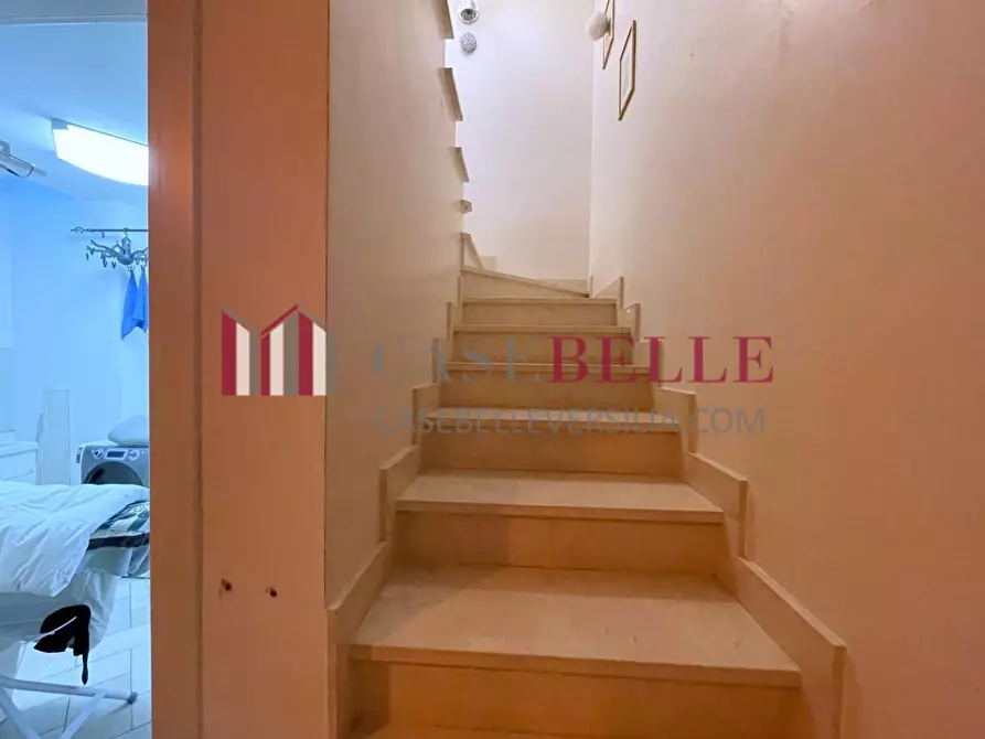 Immagine 74 di Villetta a schiera in vendita  a Massa