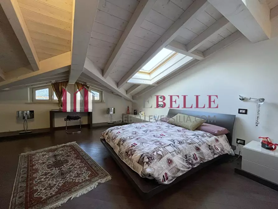 Immagine 48 di Villetta a schiera in vendita  a Massa