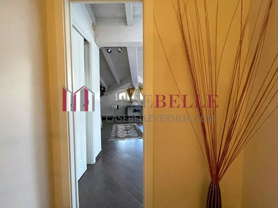 Immagine 47 di Villetta a schiera in vendita  a Massa