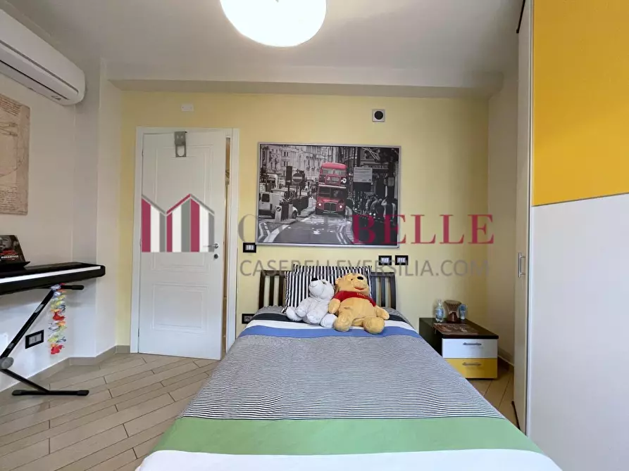 Immagine 42 di Villetta a schiera in vendita  a Massa