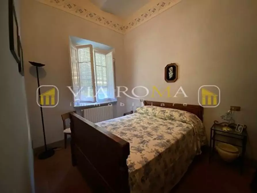 Immagine 26 di Villa in vendita  a Capannori