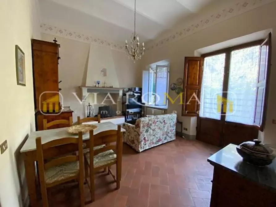 Immagine 24 di Villa in vendita  a Capannori