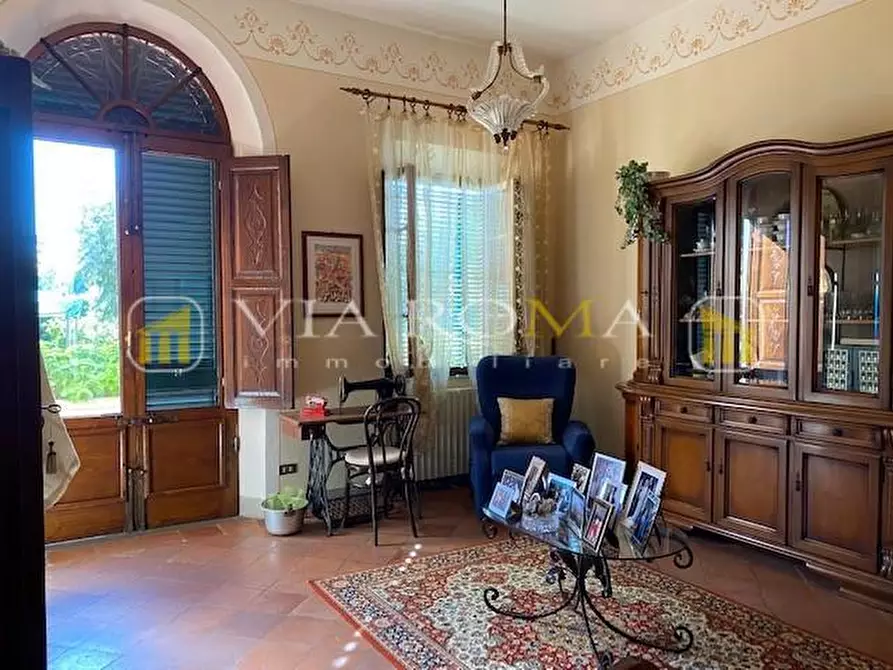 Immagine 22 di Villa in vendita  a Capannori