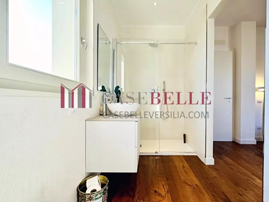 Immagine 33 di Casa bifamiliare in affitto  a Forte Dei Marmi