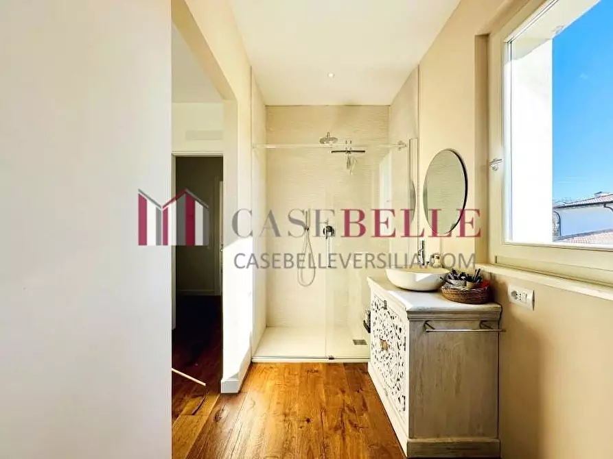 Immagine 23 di Casa bifamiliare in affitto  a Forte Dei Marmi