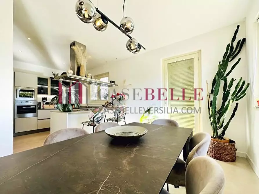 Immagine 8 di Casa bifamiliare in affitto  a Forte Dei Marmi