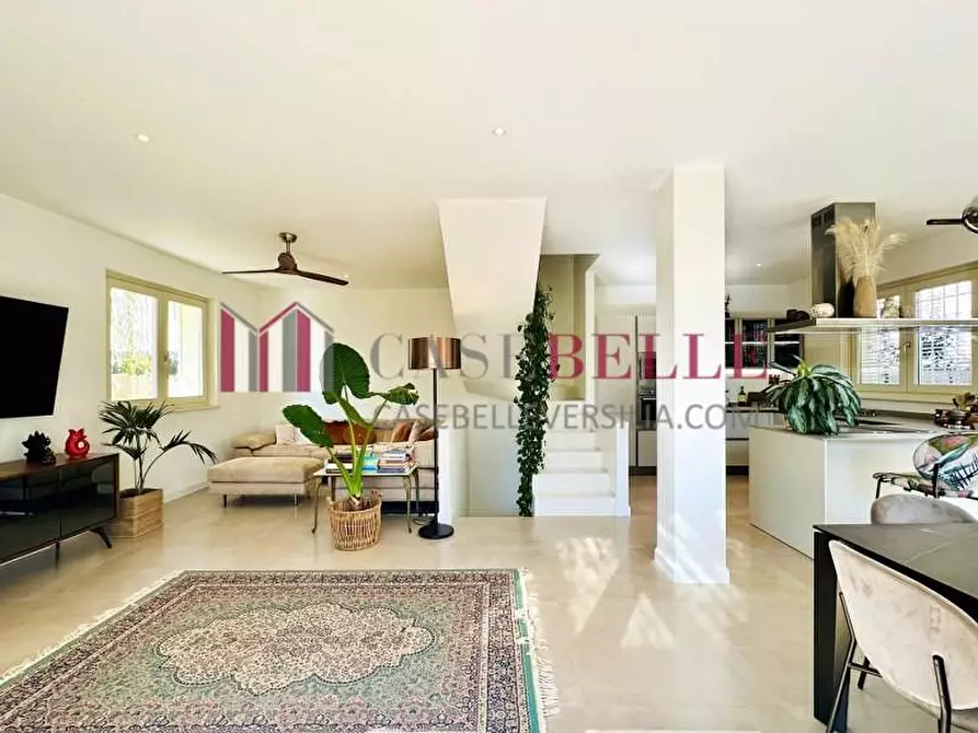 Immagine 1 di Casa bifamiliare in affitto  a Forte Dei Marmi