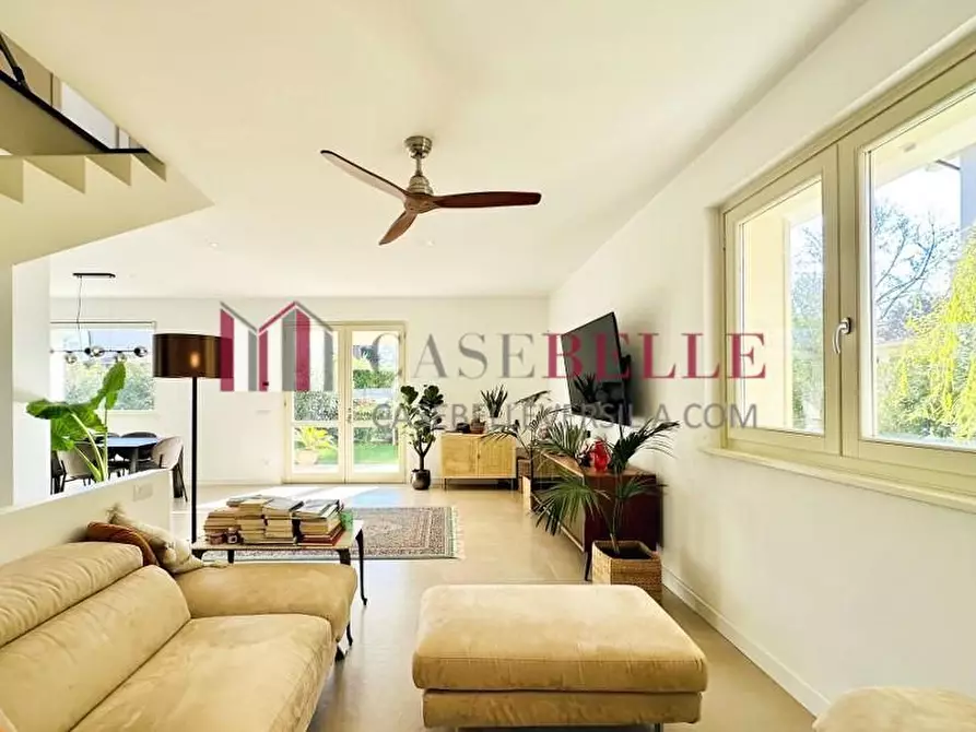 Immagine 5 di Casa bifamiliare in affitto  a Forte Dei Marmi