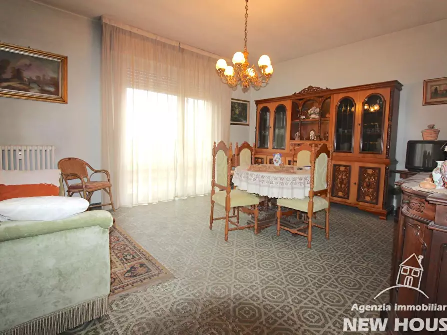 Immagine 20 di Appartamento in vendita  a San Giuliano Terme