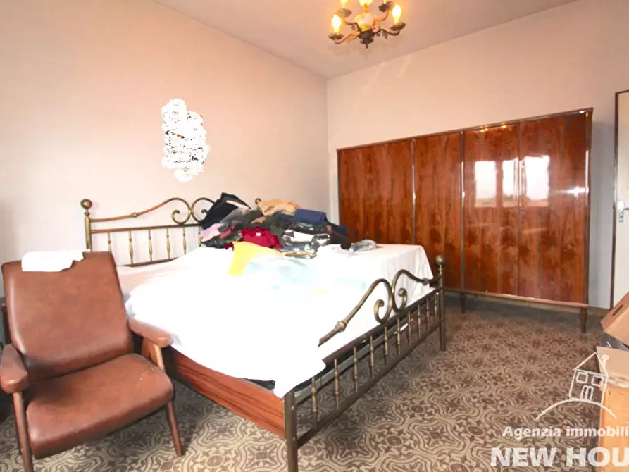 Immagine 13 di Appartamento in vendita  a San Giuliano Terme