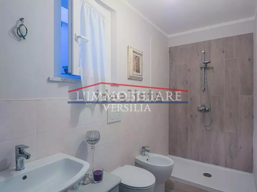 Immagine 14 di Villetta a schiera in vendita  a Massa