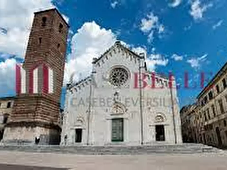 Immagine 1 di Bar / Ristorante in vendita  a Pietrasanta