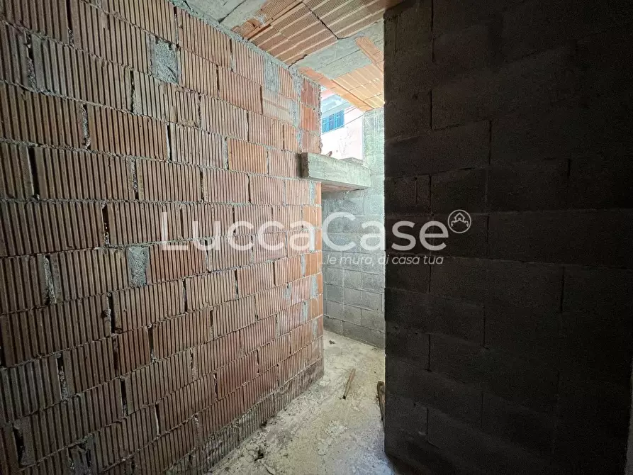 Immagine 7 di Villa in vendita  a Capannori