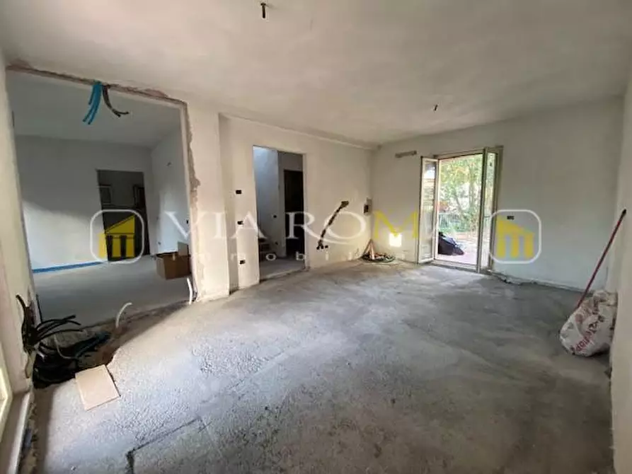 Immagine 6 di Casa bifamiliare in vendita  a Capannori